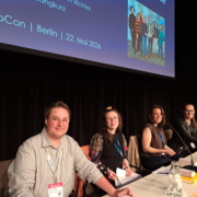 Das Podium war besetzt mit Lorenz Weinberg, Kim Farah Giuliani, Kristina Brüns und Madeleine Beil.